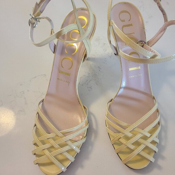 Gucci Vernice Crystal Patent Leather Sandals/Heels - Picture 1 of 12